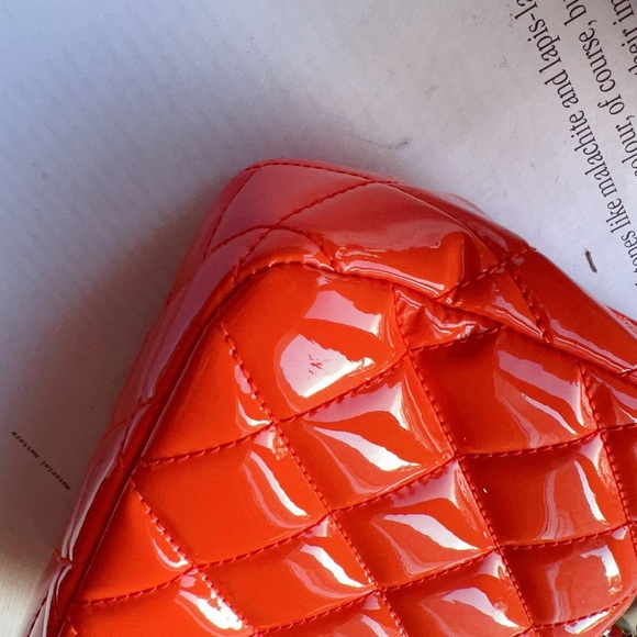 Chanel Patent Quilted Small Coco Shine Flap Orange - Picture 4 of 7